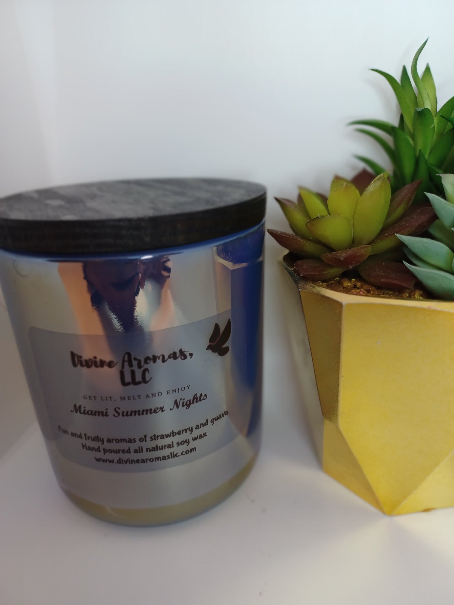 Miami Summer Nights Candle